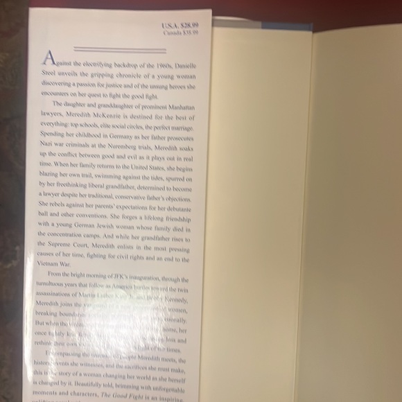 Nwt novel Danielle Steel *The Good Fight * - Picture 2 of 5